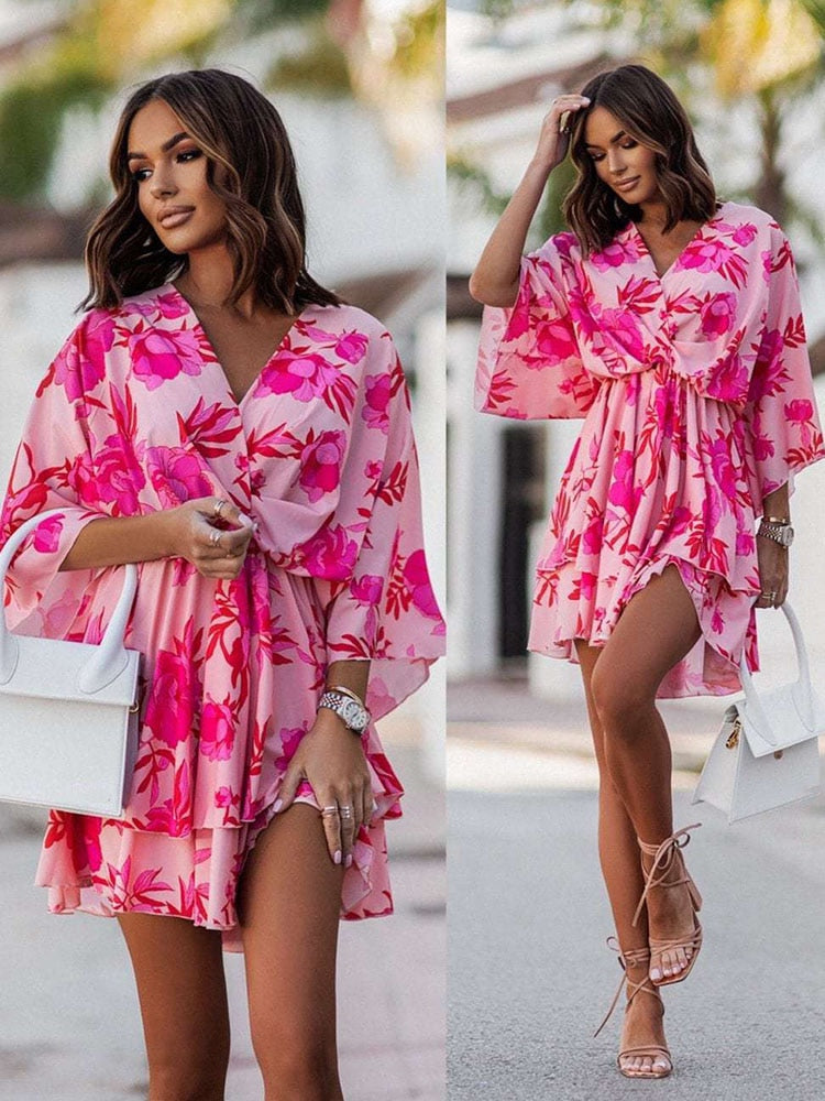 Chloe - Chic Floral Mini Dress