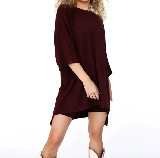 Two-Piece Set for Women – Comfortable Twin Set T-Shirt with Legging Shorts